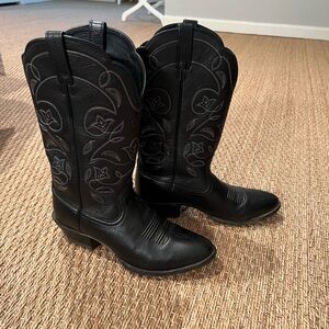 Ariat Women’s Heritage Western Boot